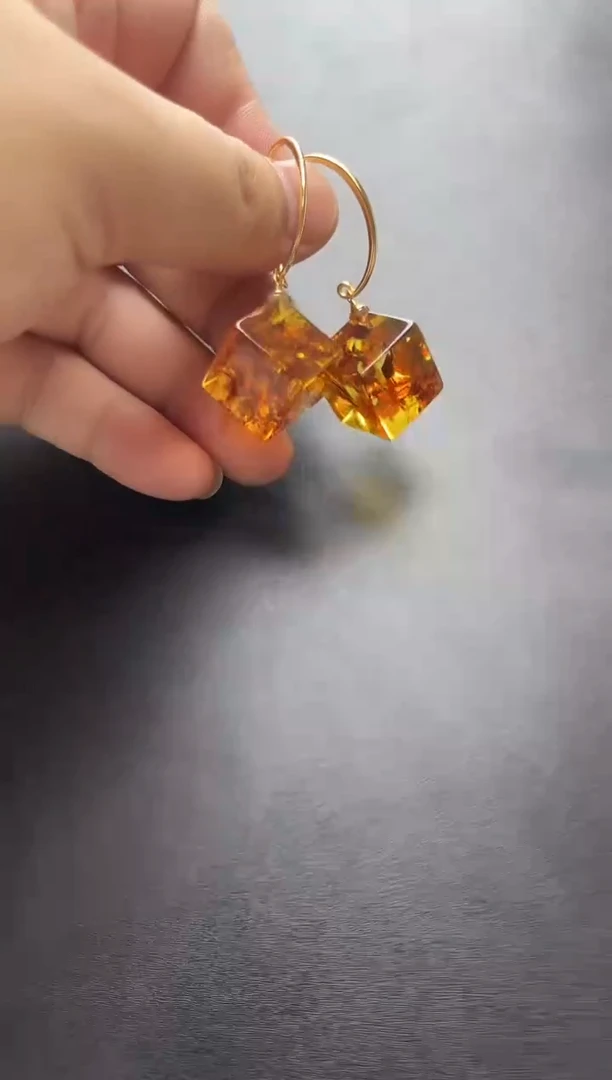 银S925镶嵌琥珀裸石花珀耳坠