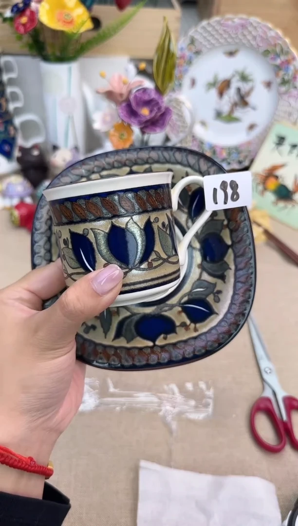 瓷片泡泡家的瓷器真好看