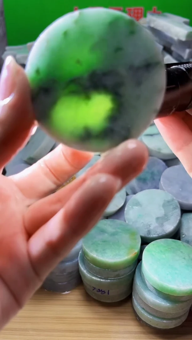 裸石翡翠天然翡翠A货玉 南 049