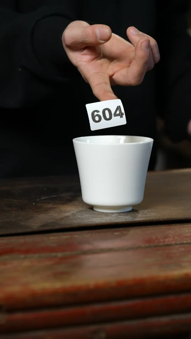 瓷片标题标题标题标题