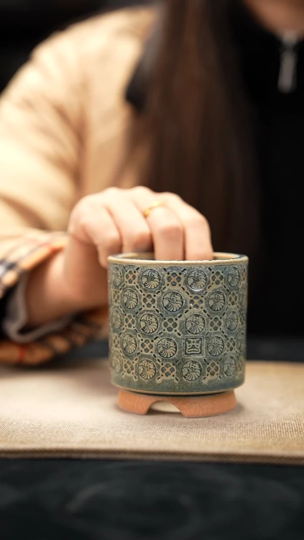 11-19-141花盆口径6.5鸡