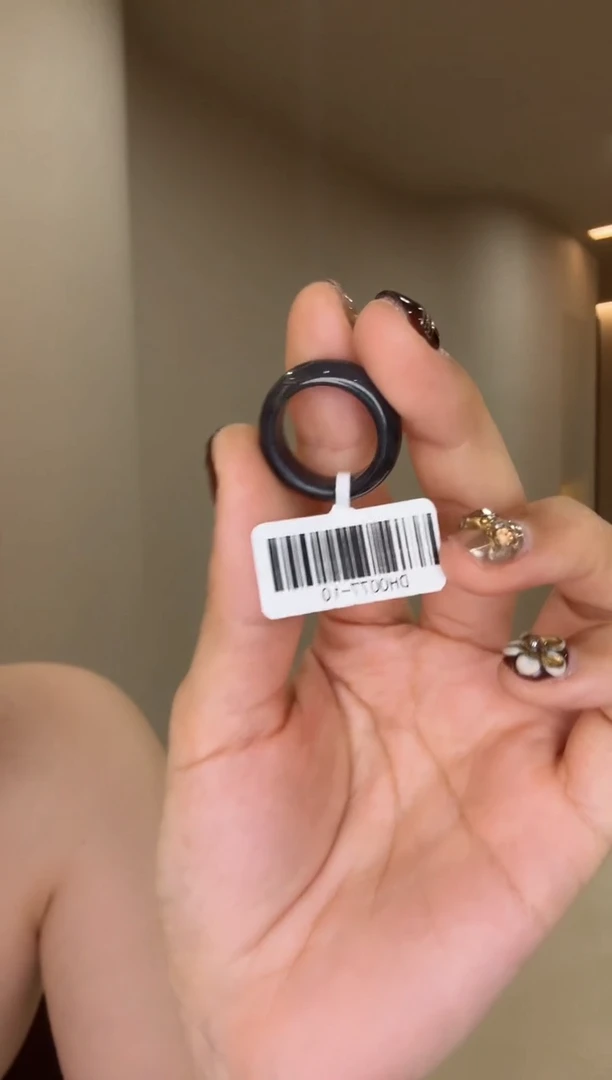 未镶嵌戒指和田玉10码烟灰