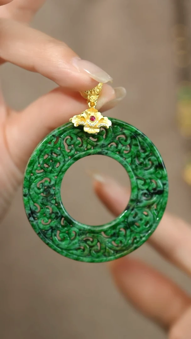 颈饰未镶嵌翡翠@HMG73101705@