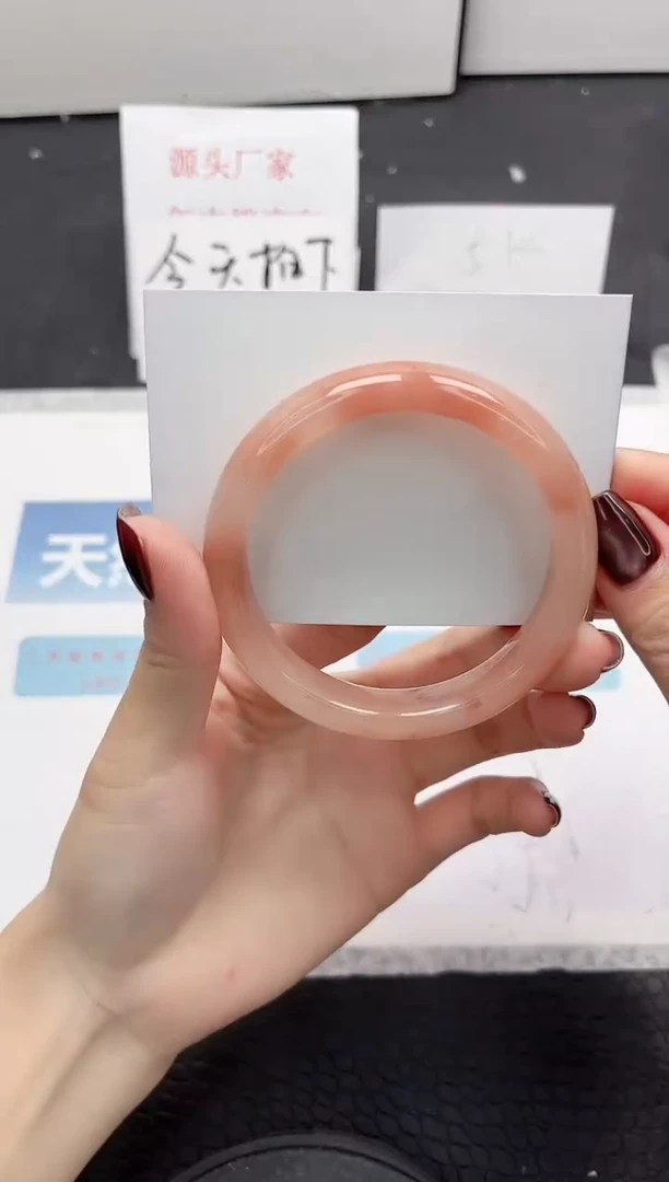 【闪购商品】石英质玉手镯未镶嵌40-58.7