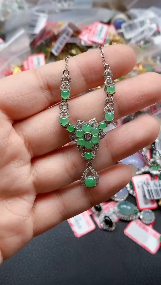 银S925镶嵌戒指翡翠天然A货缅甸翡翠