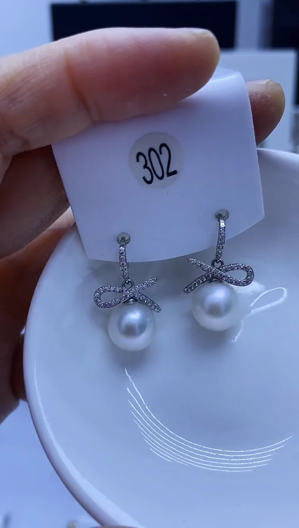 银S925镶嵌耳饰淡水珍珠302