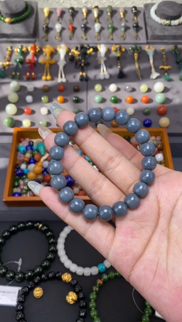 未镶嵌和田玉挂件10mm莫兰迪灰老型手串