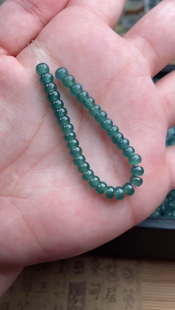 【闪购商品】翡翠手链未镶嵌算盘珠深色