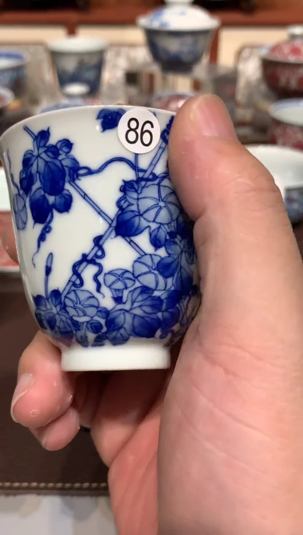 J**i86青花花卉杯zjs102