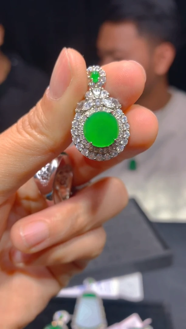 【闪购商品】定制翡翠未镶嵌122多样性发货（发其一）