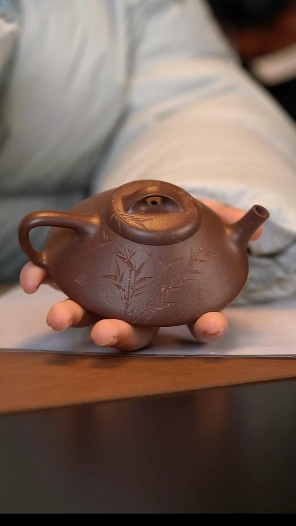茶壶紫砂宜兴原矿紫砂壶    底槽清   150cc