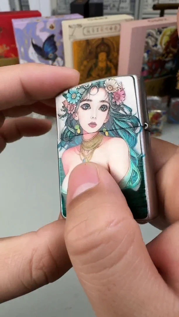 铜美人鱼-盔甲浮雕彩绘-熏银鎏金填漆