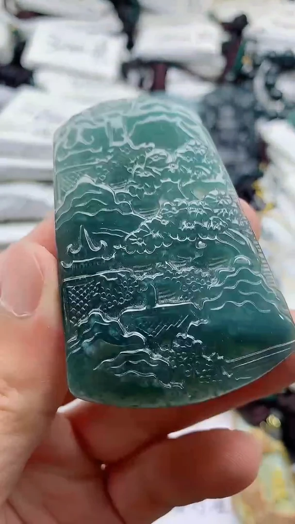 翡翠未镶嵌颈饰888