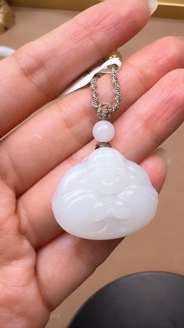 【闪购商品】和田玉吊坠未镶嵌1445白玉抱抱佛