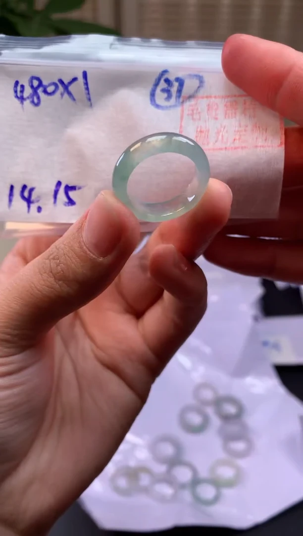 【闪购商品】定制翡翠未镶嵌戒圈#480元-毛货需精细抛光