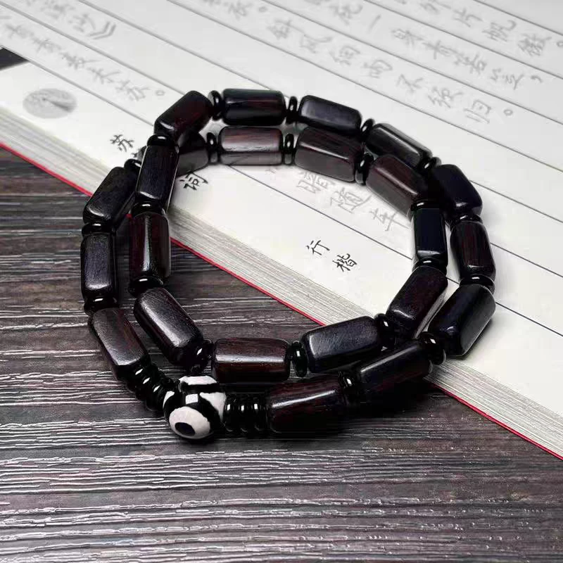 黑檀手串搭配LQ70
