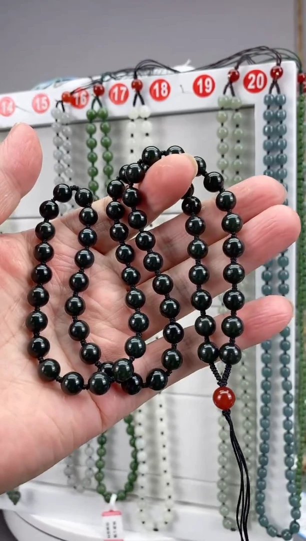 和田玉未镶嵌颈饰8