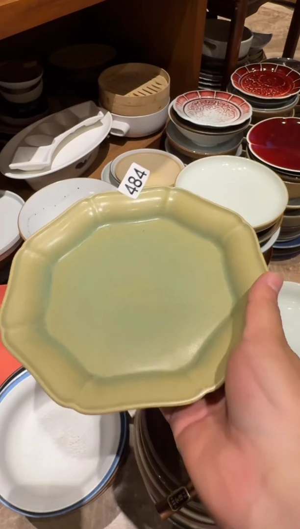 瓷484 微瑕绿色四角盘1个