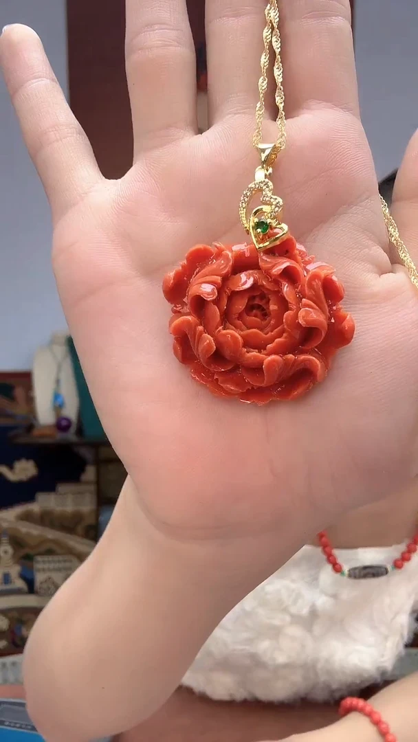 非金属珐琅橘色小花吊坠