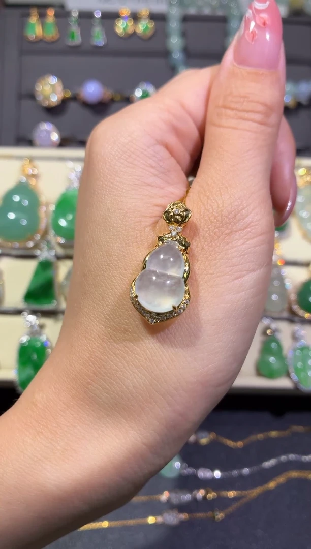 翡翠18K金镶嵌颈饰毅***…天然翡翠A货