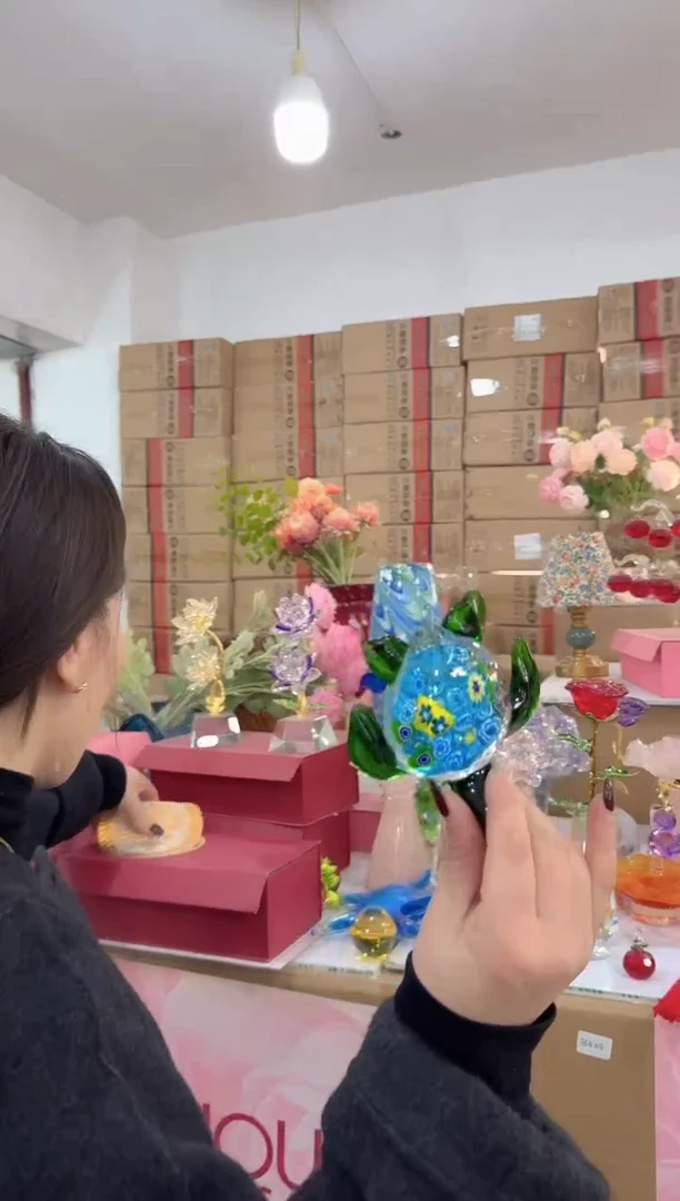 【闪购商品】无铅玻璃洛芙花器-v-早36