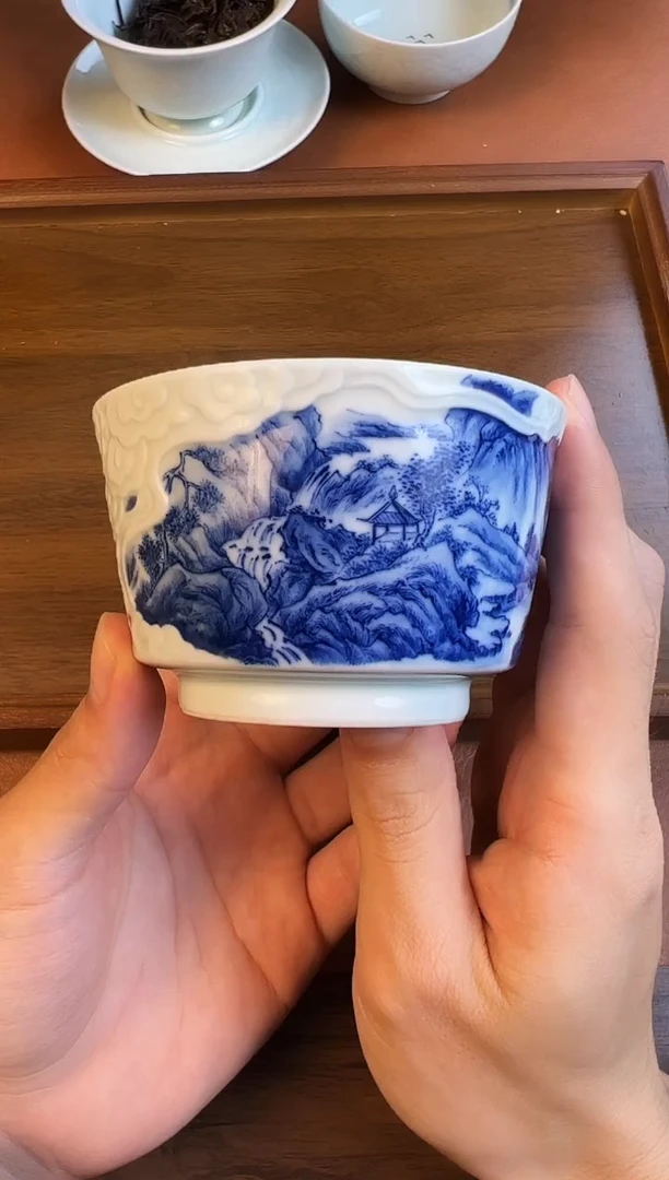 问青坊纯手工手绘青花山水堆雕柴窑直口杯