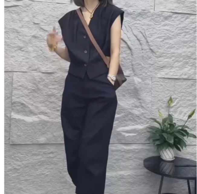 2025春季新款网红同款洋气减龄气质韩版爆款上衣裤子两件套叶-00o