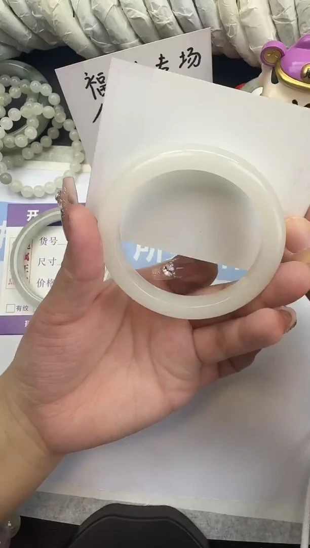 未镶嵌手镯石英质玉48-57圈