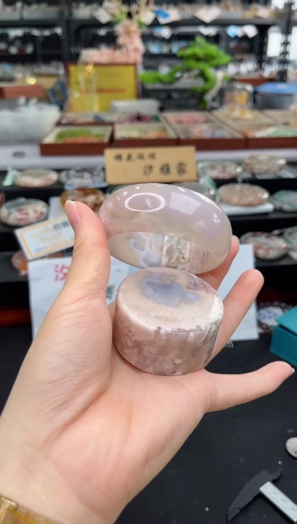 石英质玉手镯未镶嵌56圈口（赠品镯心）3650190