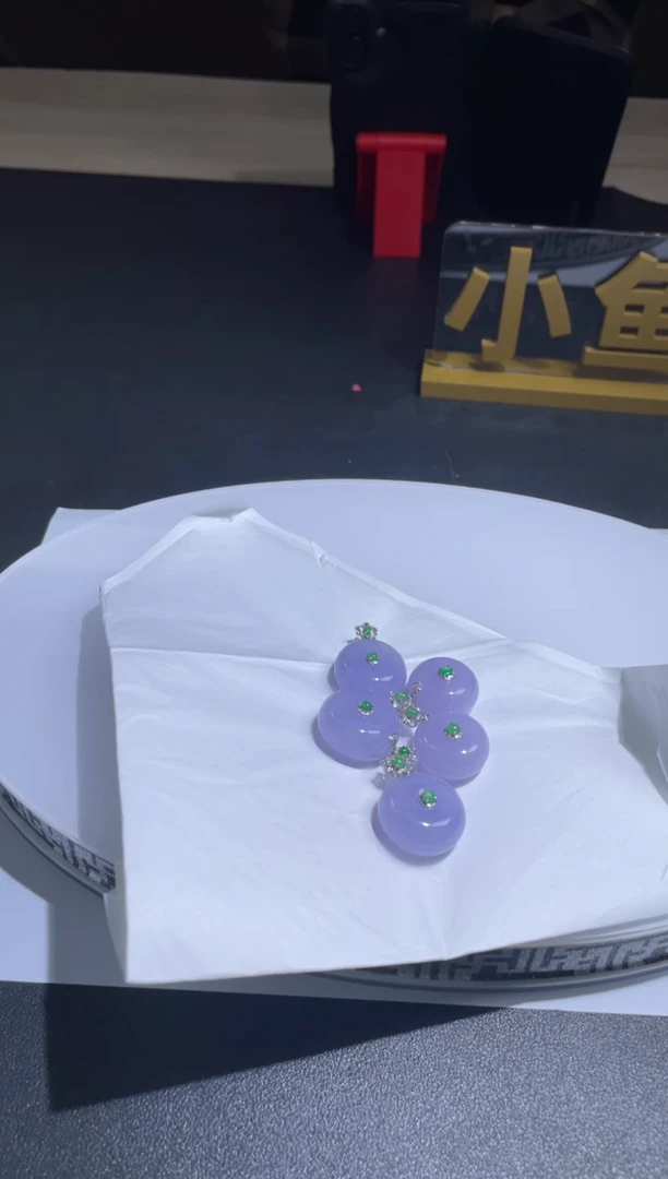 18K金镶嵌挂件翡翠纳****️FL111825/多样性发一件