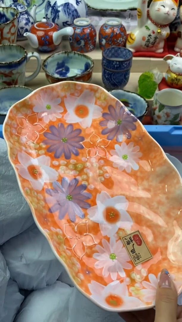 【闪购商品】瓷片隆莲瓷器欢迎大家
