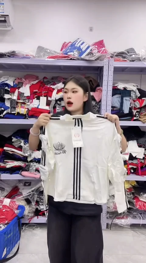 闪电购精品福利女装 582 xl