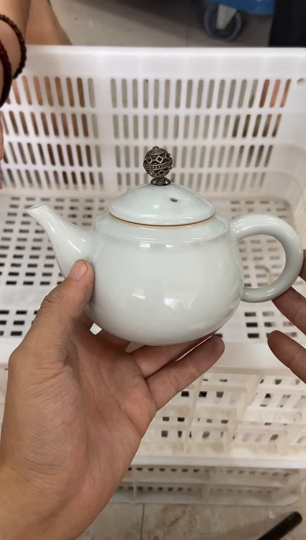 杯摄影的产品有使用过的痕迹有点脏介意勿拍