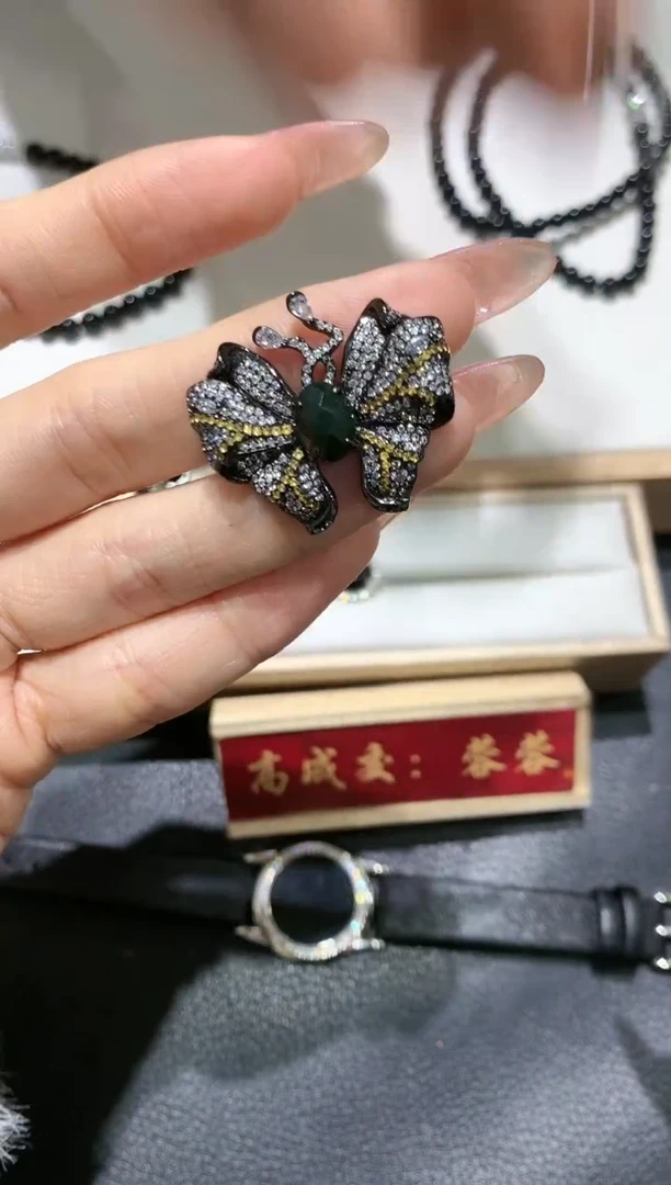 【闪购商品】翡翠吊坠(不含链)银S925镶嵌50多人多样性随机发货1件