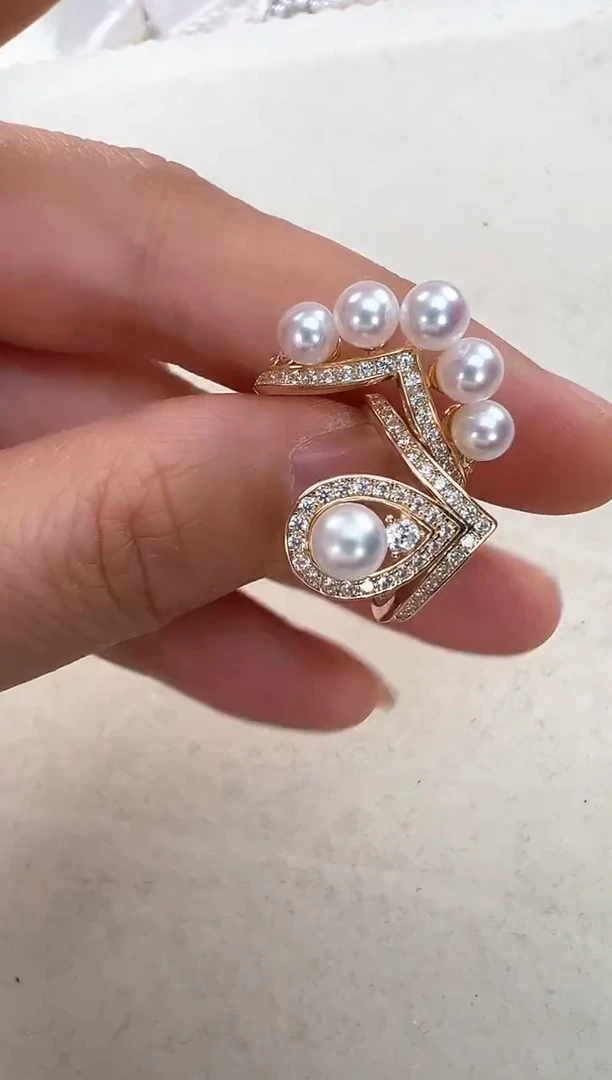 【闪购商品】淡水珍珠戒指银S925镶嵌金色皇冠