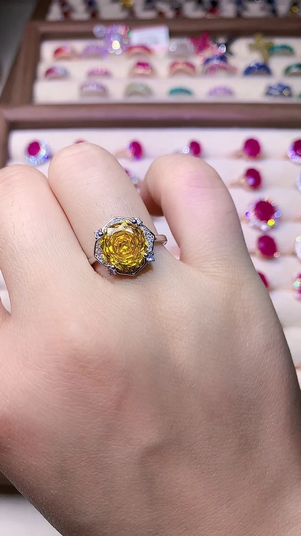 【闪购商品】彩色蓝宝石戒指银S925镶嵌000