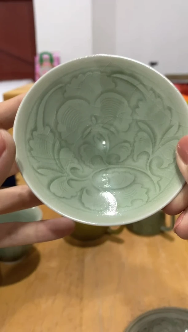 耀州窑偶*微瑕 牡丹小斗笠 开片