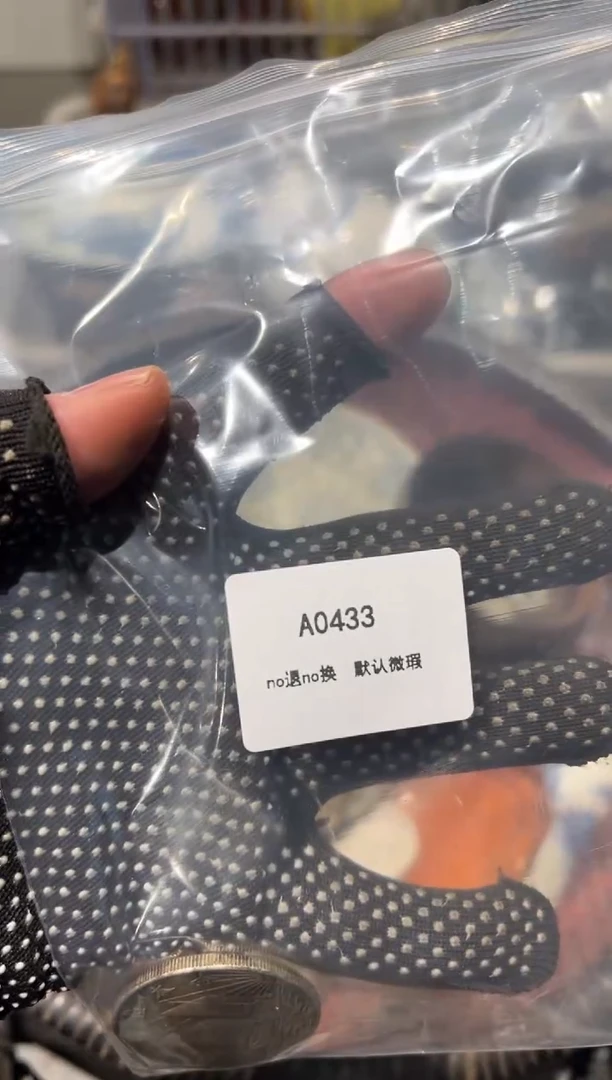 小*秒拍秒付瓷铜摆件