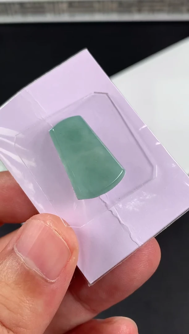 未镶嵌定制翡翠翡翠