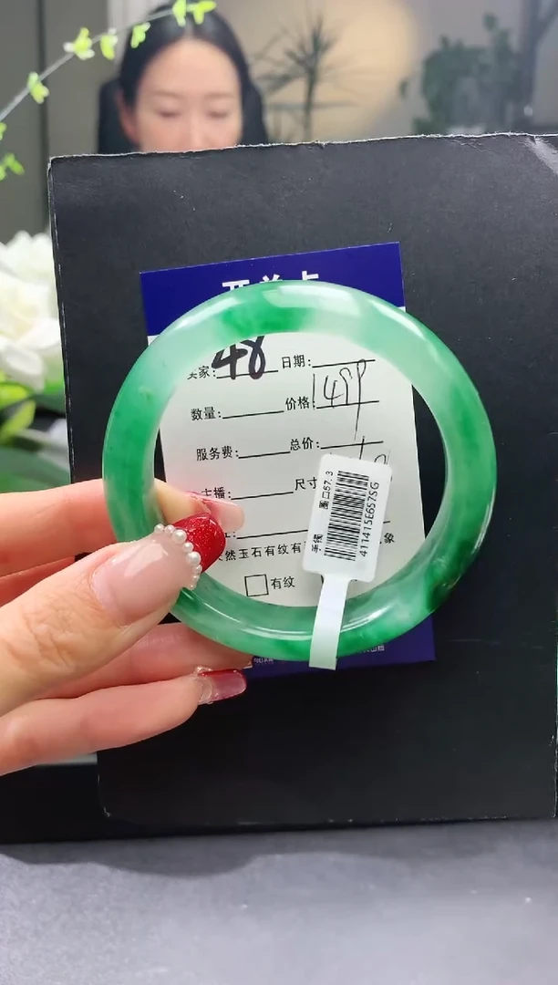 【闪购商品】石英质玉手镯未镶嵌序号48圈口57+