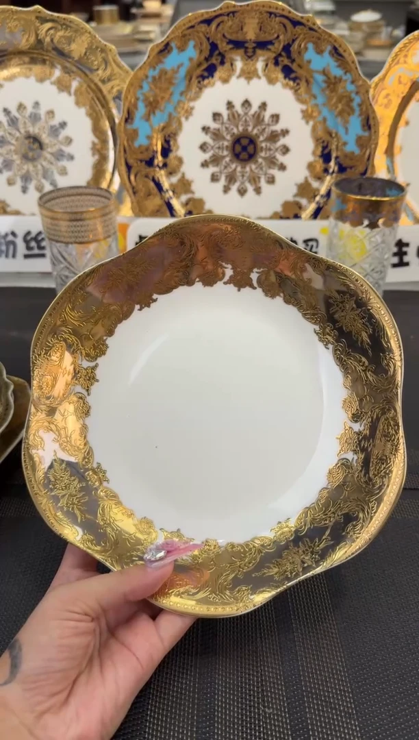 瓷片8英寸异形菜盘 正品