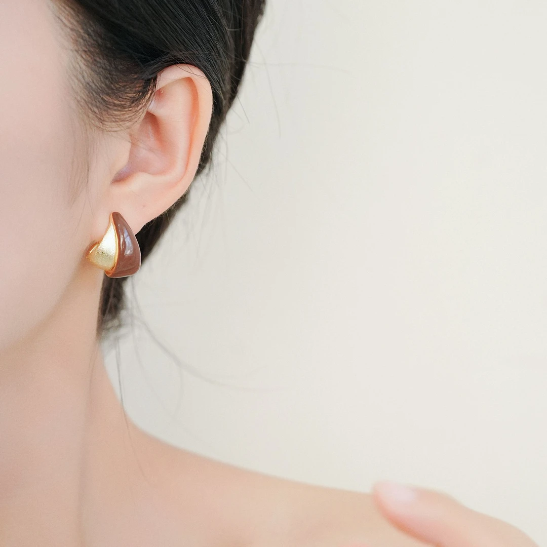 铜合金耳饰 法式复古美拉德撞色耳环女简约百搭高级感耳钉