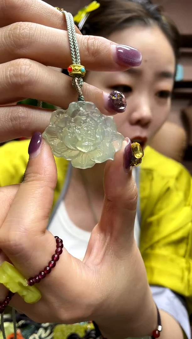 岫玉未镶嵌吊坠多样性发货其中发一