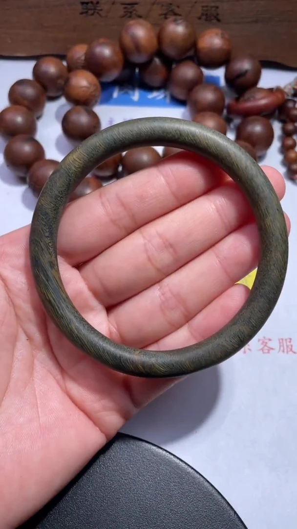 维腊木（绿檀）其他2多样性发其一