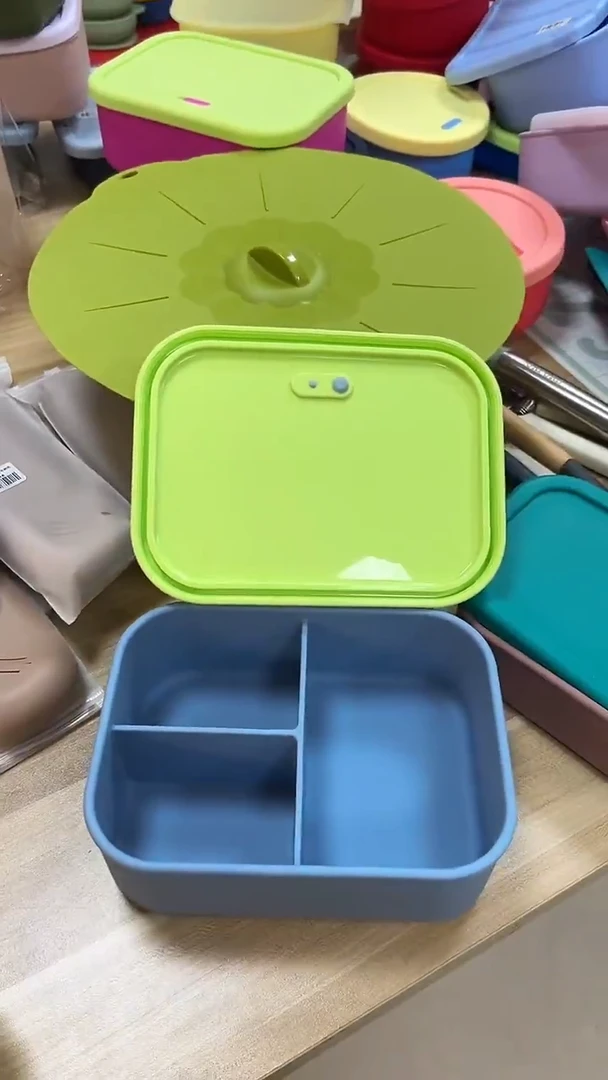 硅胶蓝底绿盖-3格排气-1300ml