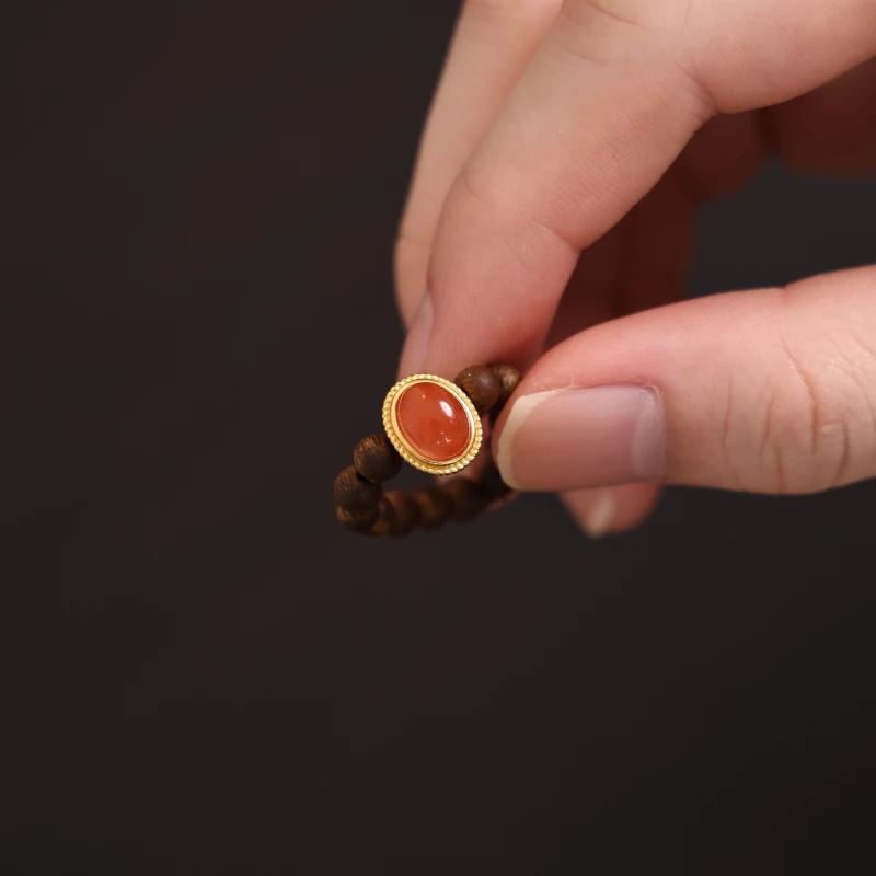橙色彩石小把件规格0.4cm