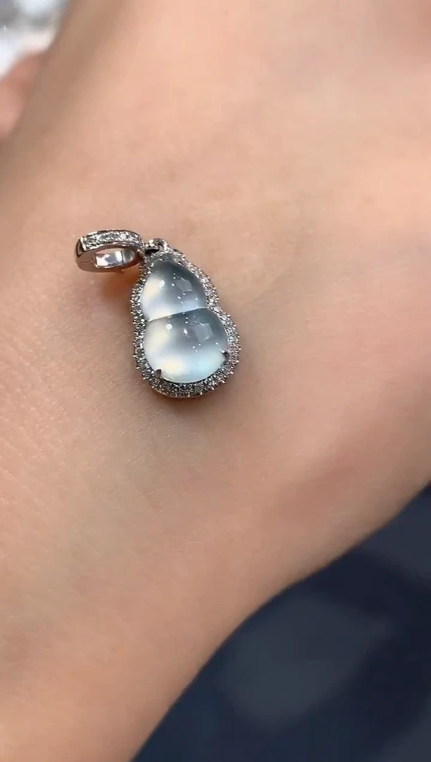 吊坠(不含链)18K金镶嵌翡翠a16