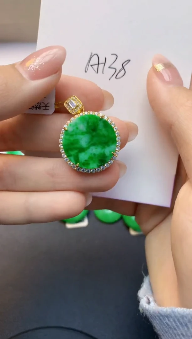 颈饰未镶嵌翡翠天然A货缅甸翡翠百元以上9元证书费自理