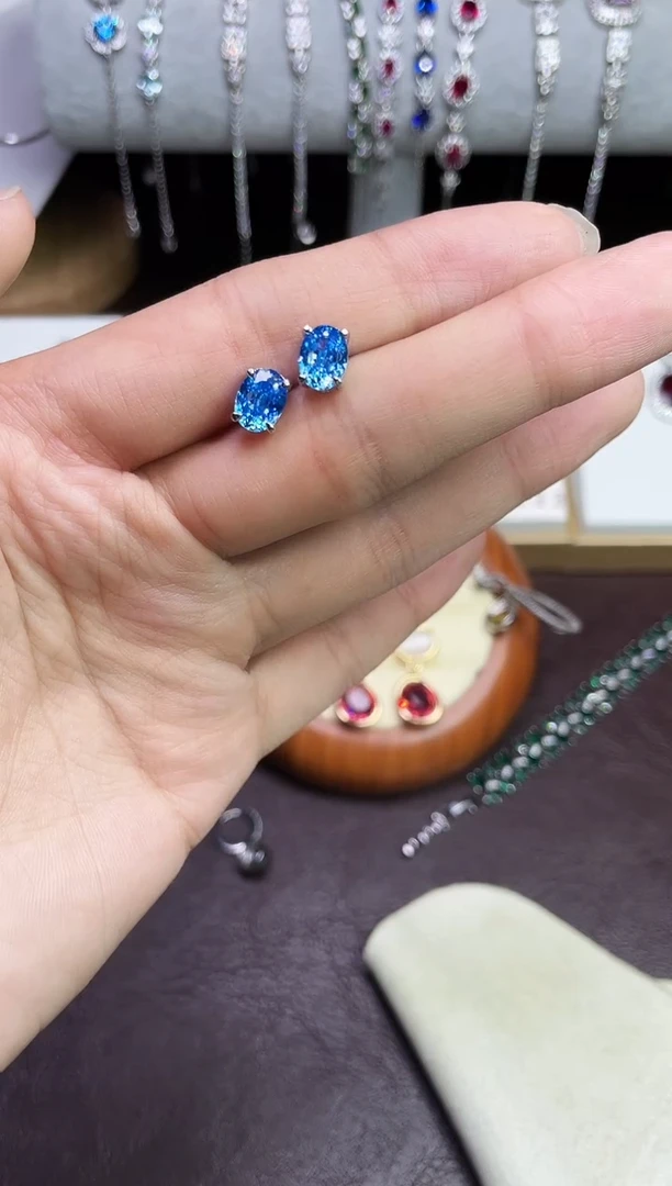 合金合成钻石耳饰蓝宝耳钉