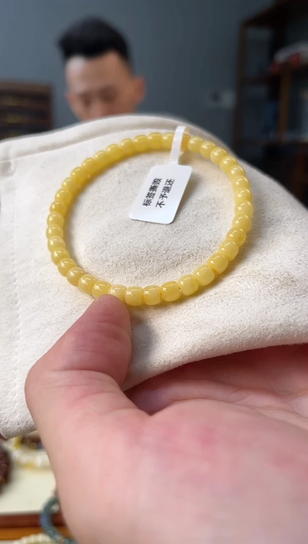 未镶嵌琥珀裸石琥珀蜜蜡（多样性发其一）h030